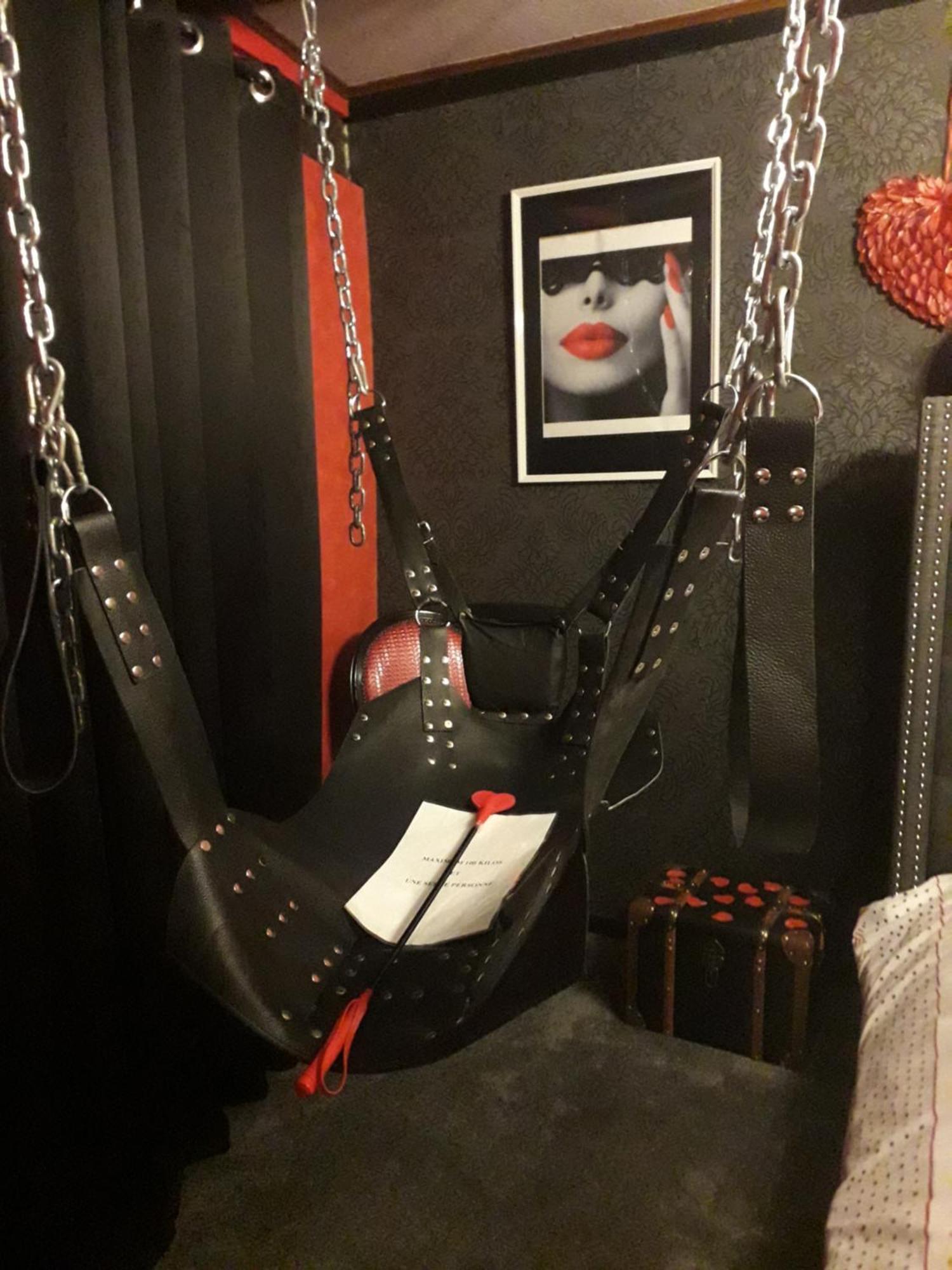 Love Room Le Rouge Et Noir Барр Экстерьер фото